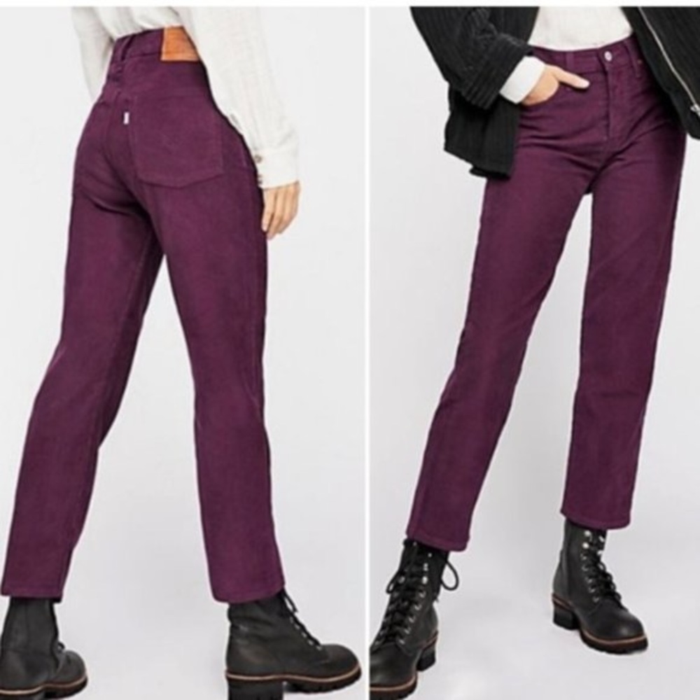 Levi’s eggplant, wedgie straight corduroys. Sz. 26